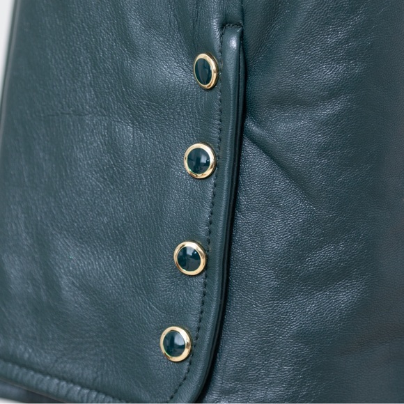 St. John Collection Women's Vintage Green with Gold 100% Leather Pants Size 8 - Picture 3 of 7